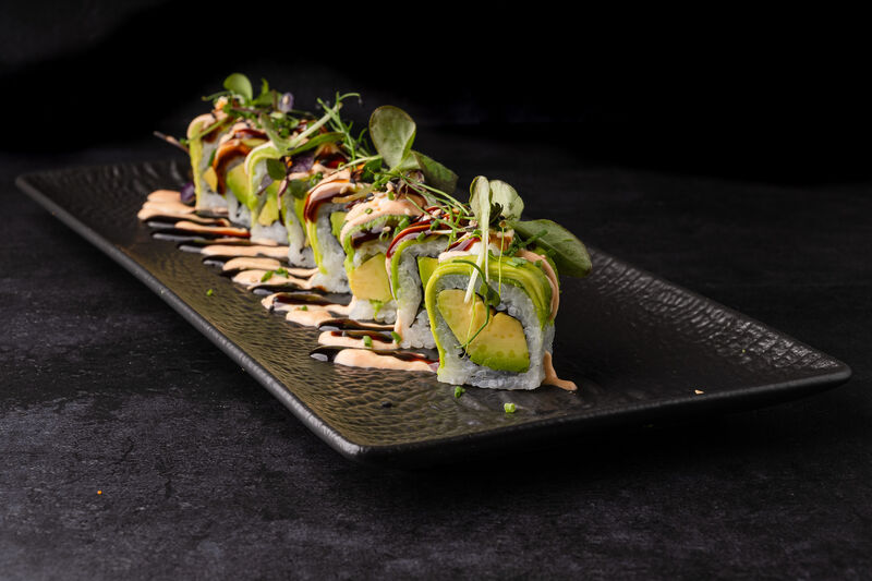 Avocado Dragon Roll Hamburg